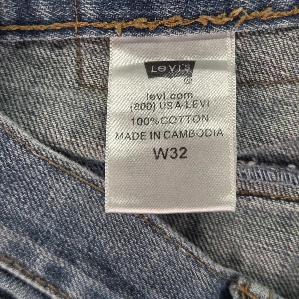 Levis Mens Jeans Blue Light Wash Regular Straight Fits 30x31‎